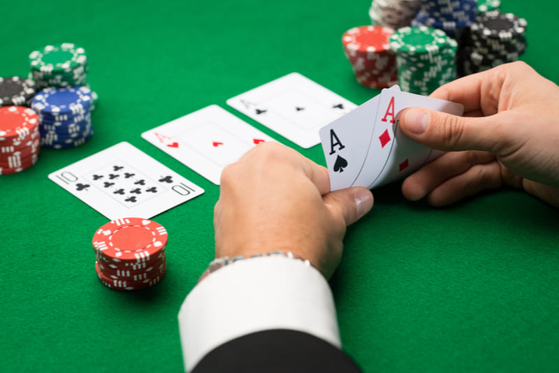 ¿Qué es el spr en el poker?